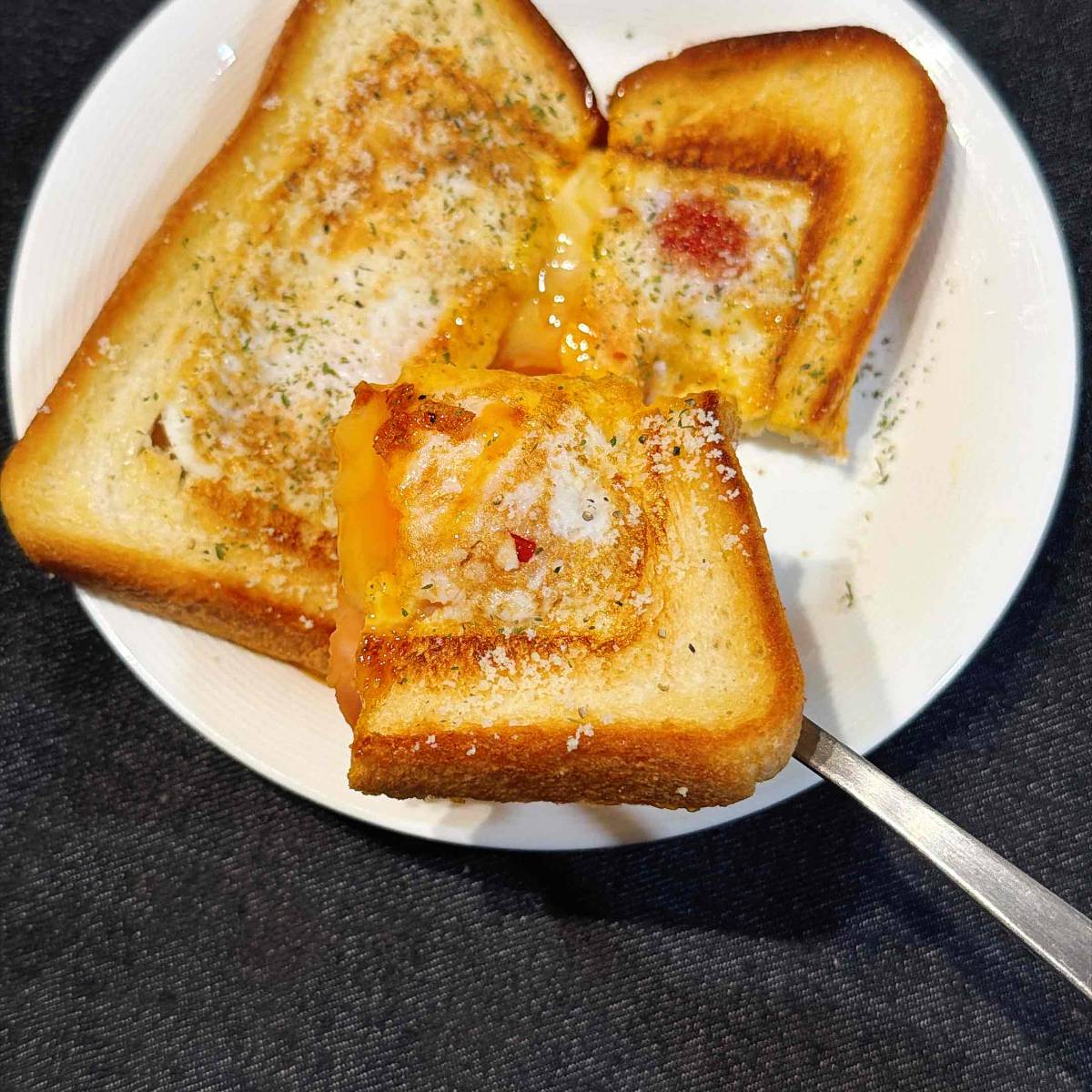 パスコ公式の「くりぬき食パントースト」のレシピ