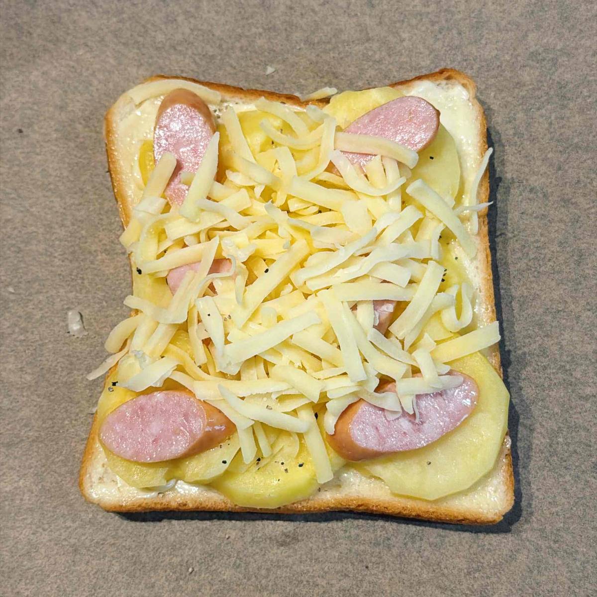 パスコ公式の「ジャーマンポテトトースト」のレシピ