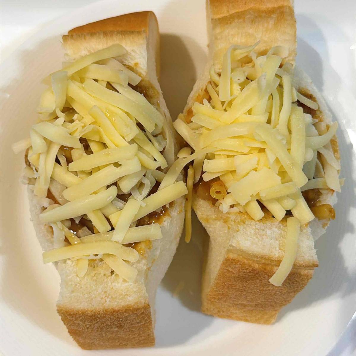 ヤマザキ公式の「カレーグラタン風ポケットサンド」のレシピ