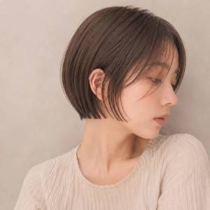  ぱつっと揃えたショートボブ 