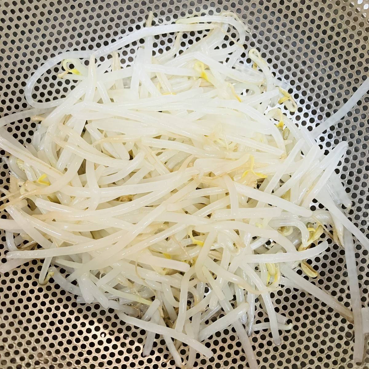 JAグループ公式の「新食感！☆シソもやしハンバーグ」のレシピ