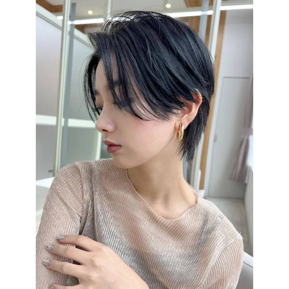 骨格にフィットする美人ショート