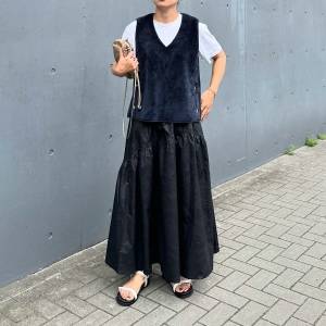 【2026年9月】すぐにマネして！黒スカートを使ったセンスいい初秋コーデ5選
