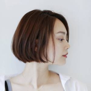  コンパクトなミニボブ 