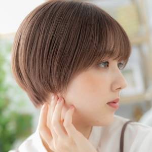 面長さん必見！顔が長く見えないショートヘア5選〜2026年初秋〜
