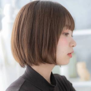  シンプルなまとまりボブ 