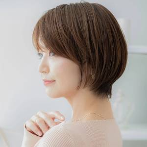 もう老け顔って言われない！若く見えるショートヘア5選〜2026初秋〜