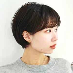  まとまり感丸みショート 