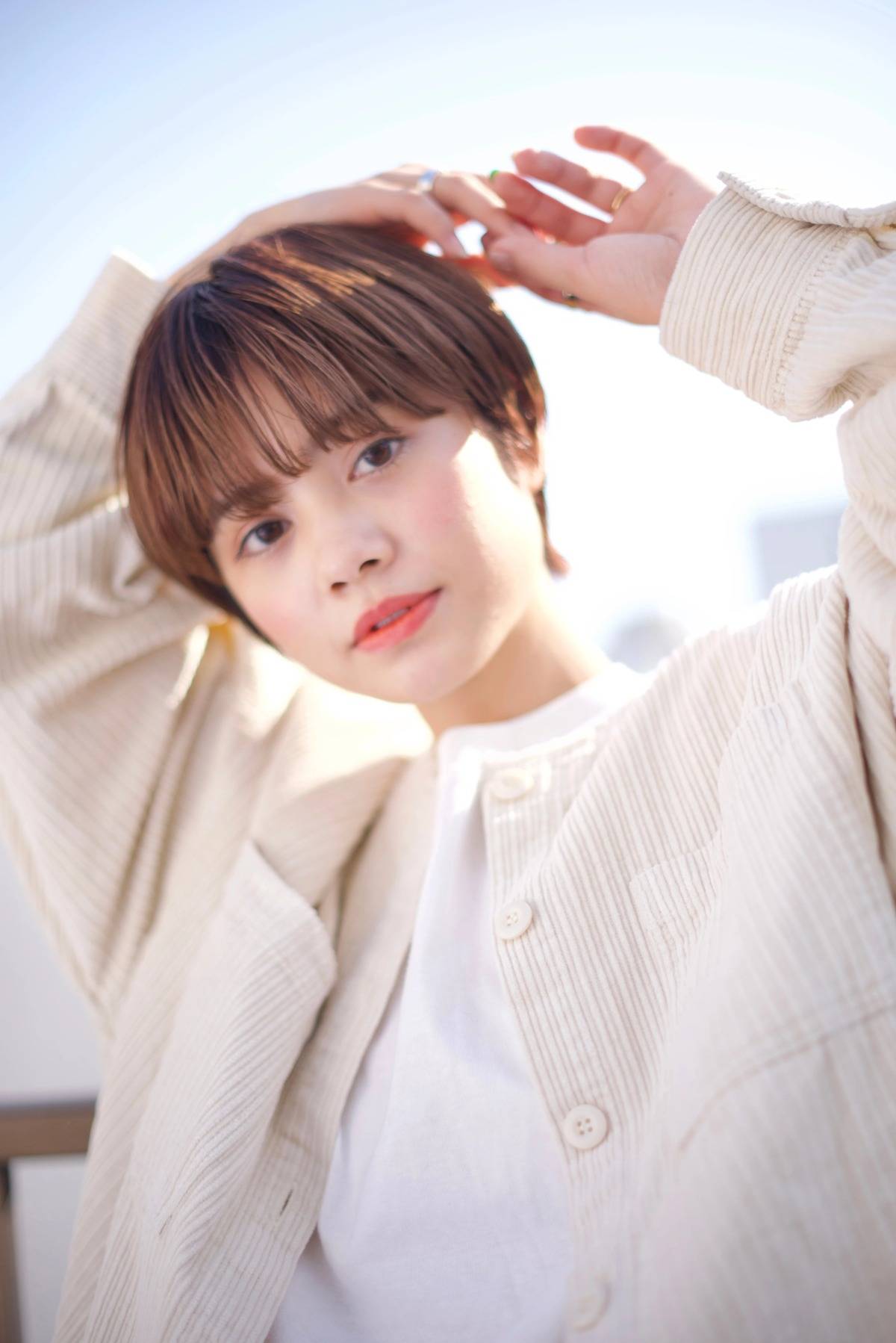 シンプル丸みショート