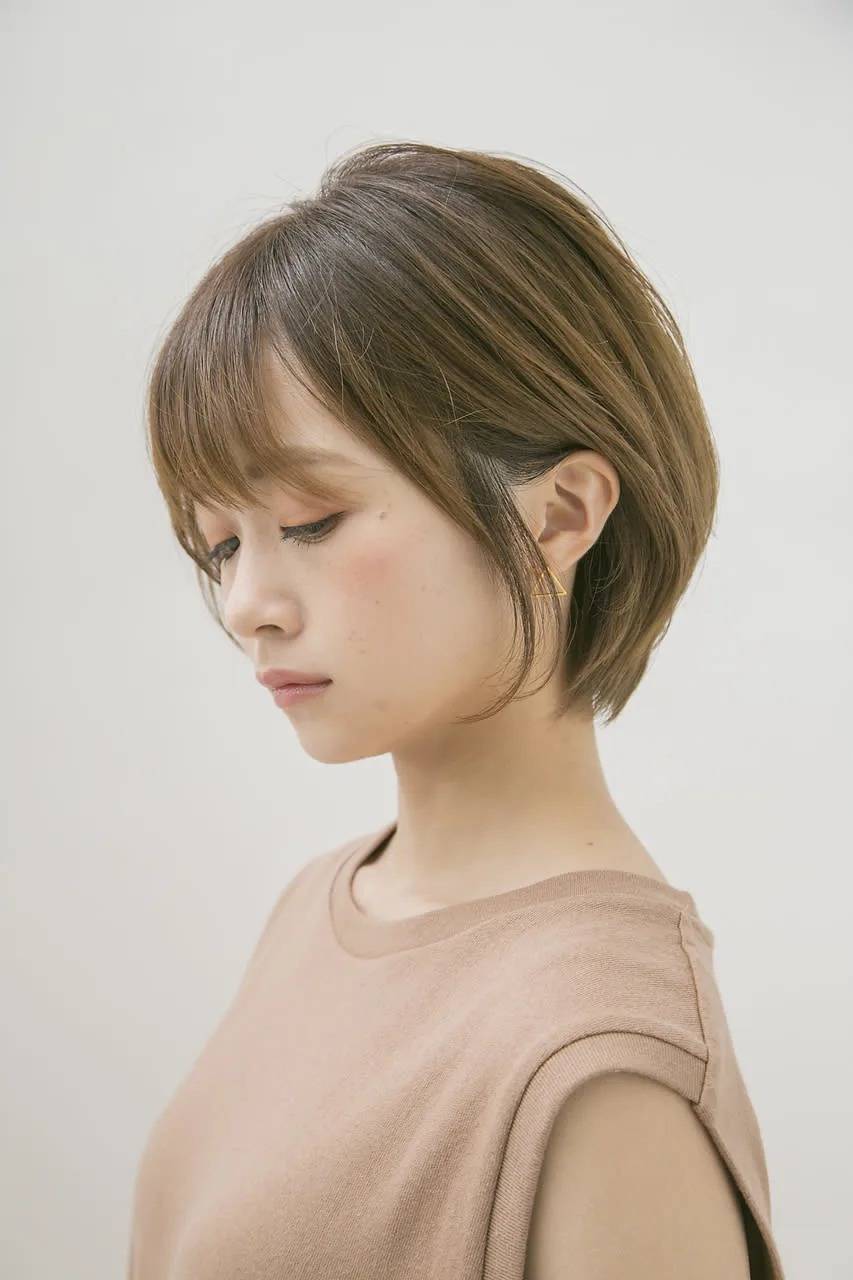 ひし形シルエットボブ