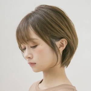  ひし形シルエットボブ 