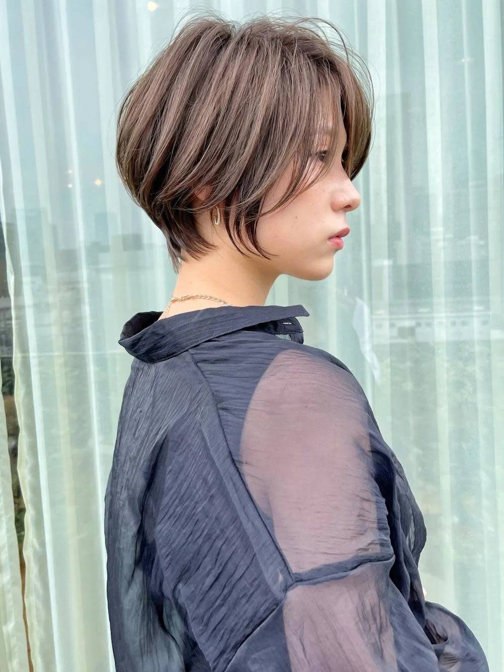 大人くびれショート