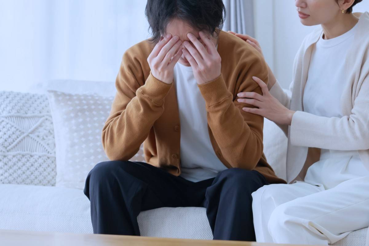 男性を励ます女性