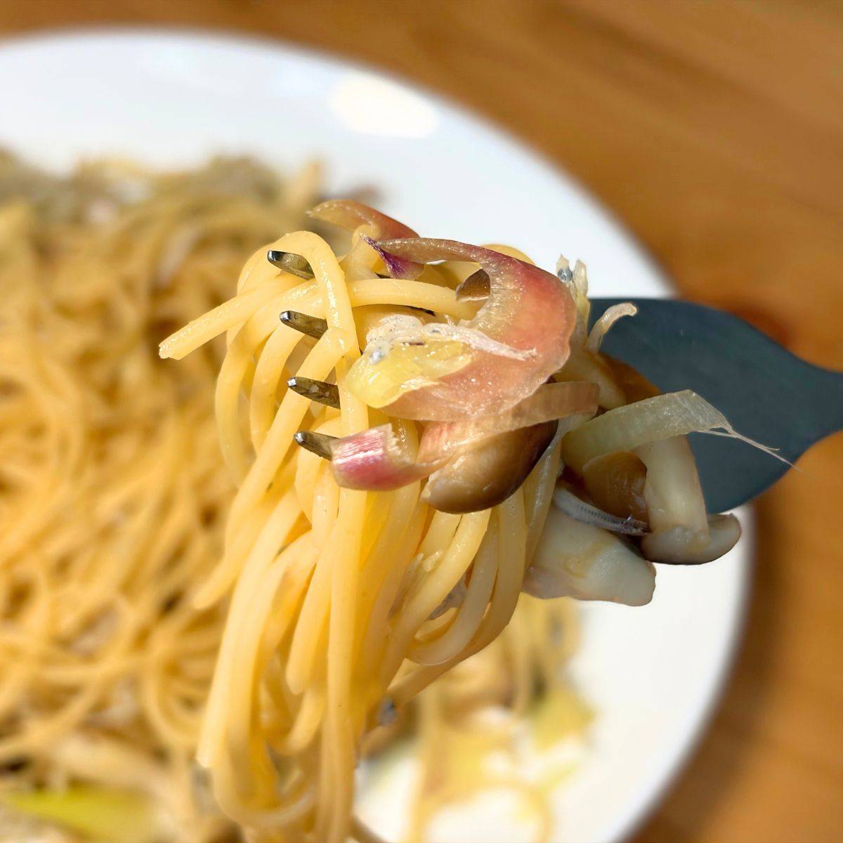 JAグループ公式の「しらすときのことみょうがの和風パスタ」のレシピ