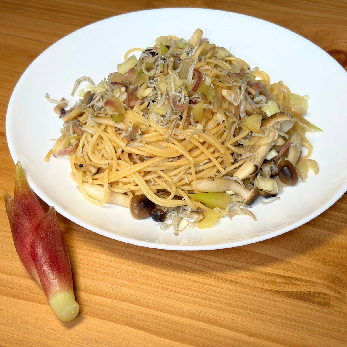 JAグループ公式の「しらすときのことみょうがの和風パスタ」のレシピ