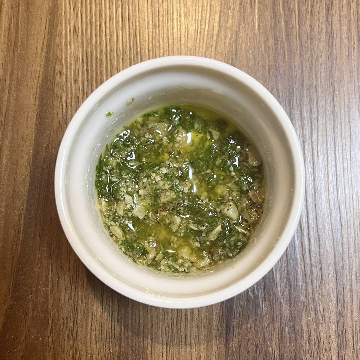 JAグループ公式の「舞茸エリンギのバジルオイルチーズ焼き」のレシピ